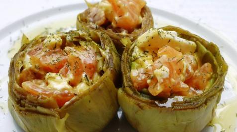 Imagen de la receta de alcachofas con salmón ahumado
