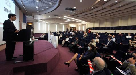 Gobierno y ANEL coinciden en la importancia de empleos dignos para salir de la crisis