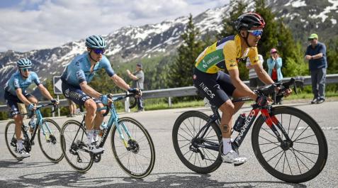 Carapaz resiste y se lleva la Vuelta a Suiza pensando en el Tour de Francia