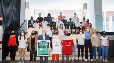 La Fundación Miguel Induráin aportará 307.800 euros para sus becas