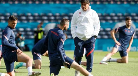 Budimir apunta al banquillo en el partido decisivo para Croacia