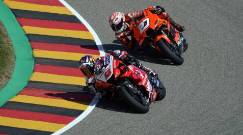 Pole para Zarco en el GP de Alemania, con Aleix Espargaró tercero