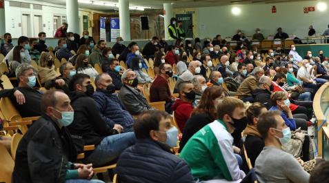 El frontón Labrit ha podido ocupar un 30% de sus butacas con ocasión de festivales aficionados.