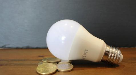 El recibo de la luz se dispara un 46,5% en junio y sería el más caro de la historia