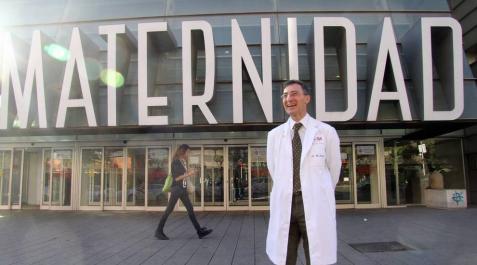 Elizondo rendirá tributo al médico del trasplante de corazón a un bebé