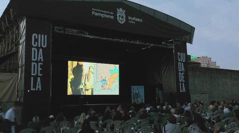 estreno_bulit2 Escenario de la Ciudadela donde se proyectó el cortometraje 'Bulit', de Mikel Urmeneta