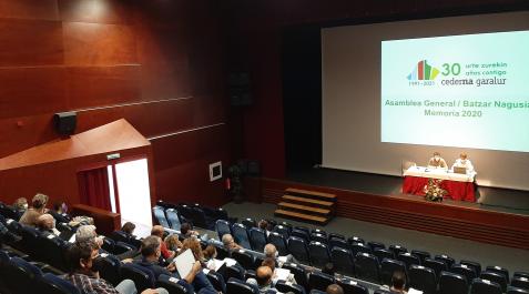 Asamblea_cederna-garalur Asamblea de Cederna Garalur en la que se presentaron los proyectos para impulsar el emprendimiento en la Montaña de Navarra