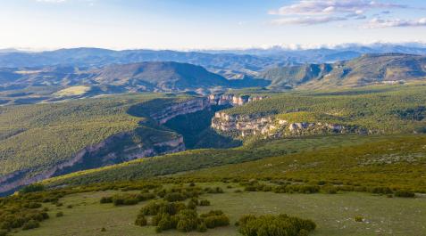 T_ Turismo de Navarra (32606189) T: Turismo de Navarra. Foz de Arbaiun
A: Francis Vaquero