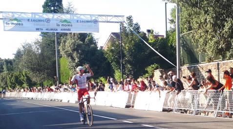 Marc Rubirola El catalán Marc Rubirola celebra el triunfo en la primera etapa de la Vuelta a Pamplona