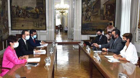 transferencia-trafico Participantes en la reunión entre representantes del Ministerio de Política Territorial y el Gobierno de Navarra