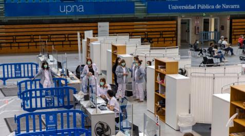 Trabajadores de Salud, en el último día de funcionamiento del punto de vacunación de la UPNA Trabajadores de Salud, en el último día de funcionamiento del punto de vacunación de la UPNA