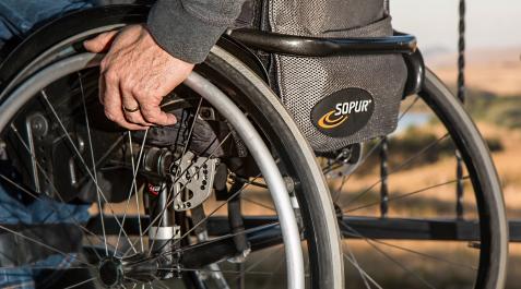 Silla de ruedas Las enfermedades neuromusculares son un conjunto de más de 150 patologías