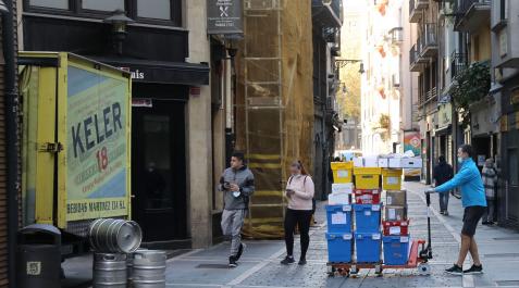 casco viejo pamplona Los positivos diarios continúan por encima del centenar en la Comunidad foral