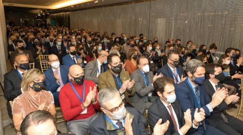 Más de 200 personas llenaron el salón donde se celebró la entrega de premios de los empresarios riberos Más de 200 personas llenaron el salón donde se celebró la entrega de premios de los empresarios riberos