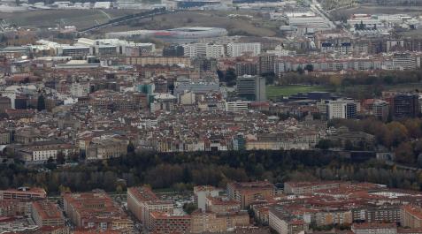 Vista panorámica que ofrece la ciudad de Pamplona Vista panorámica que ofrece la ciudad de Pamplona