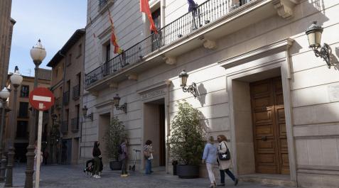 Imagen de la fachada del edificio del Ayuntamiento de Tudela Imagen de la fachada del edificio del Ayuntamiento de Tudela