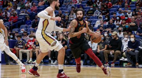 Ricky Rubio Ricky Rubio dribla a Jonas Valanciunas, de los Pelicans, antes de su lesión