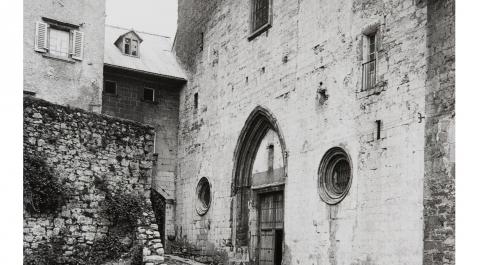 Fachada occidental de la iglesia de Roncesvalles en 1916 (foto Archivo Mas) Fachada occidental de la iglesia de Roncesvalles en 1916 (foto Archivo Mas)