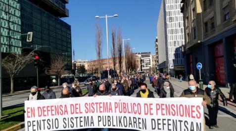 Manifestación de pensionistas en Pamplona Cabecera de la manifestación, este sábado en Pamplona