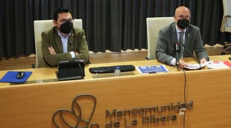 rodríguez y ciriza El director general, Jesús María Rodríguez, y el consejero Bernardo Ciriza, durante la rueda de prensa de este martes