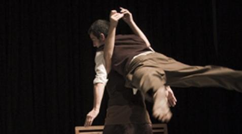 Baluarte Txiki presenta el espectáculo de danza '4 Estaciones' de Fueradeleje este sábado en el auditorio pamplonés Baluarte Txiki presenta el espectáculo de danza '4 Estaciones' de Fueradeleje este sábado en el auditorio pamplonés
