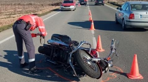 Herido grave en una colisión entre una moto y un tractor en Cintruénigo Herido grave en una colisión entre una moto y un tractor en Cintruénigo