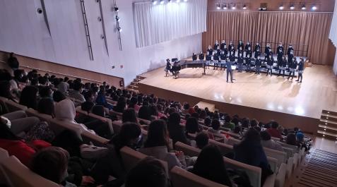 La Escolanía del Orfeón, en un momento del concierto La Escolanía del Orfeón, en un momento del concierto