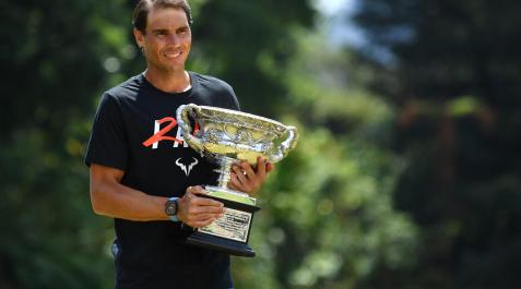 rafa nadal Rafa Nadal, con el trofeo Norman Brookes como campeón del Abierto de Australia
