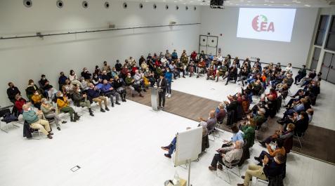 eusko alkartasuna Acto de solidaridad con los expulsados de Eusko Alkartasuna, este sábado en Vitoria