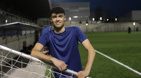 Mutilvera Ander Cubillas, centrocampista de la Mutilvera, se estrenó como goleador ante la Real Sociedad C