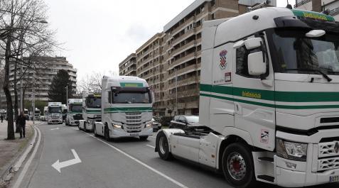 Fotos de la caravana de camiones en Pamplona Fotos de la caravana de camiones en Pamplona