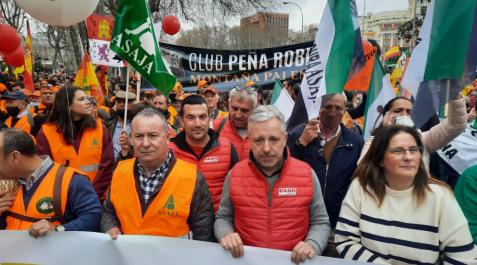 UAGN participa en la manifestación de Madrid Félix Bariain reivindica al campo navarro en la manifestación celebrada este domingo en Madrid