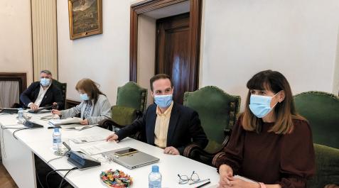 Los socialistas Federico Colmenar, Silvia Velásquez, Xabier Sagardoy y Maite Esporrín Los socialistas Federico Colmenar, Silvia Velásquez, Xabier Sagardoy y Maite Esporrín