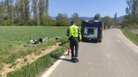 motorista-caseda Lugar en el que se ha producido la salida de vía de la moto, en las inmediaciones de Cáseda