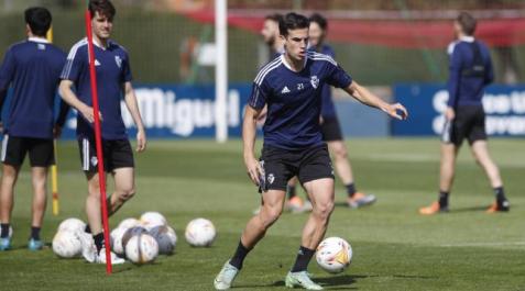 entrenamiento-inigo-perez Iñigo Pérez y Ramalho, a punto de acabar su ciclo en Osasuna