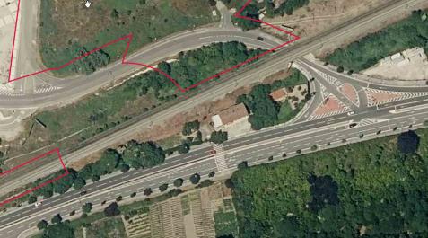 Nueva acera entre San Jorge y Orkoien Hasta ahora, los peatones caminaban por el arcén de la carretera, en algunos tramos protegido por vallas y en otros sin ningún tipo de protección