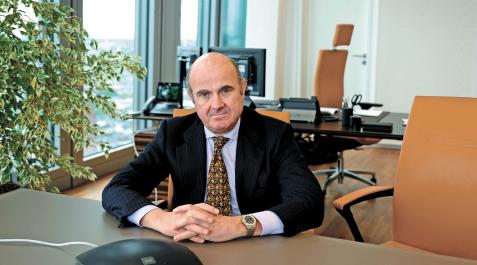 luis de guindos El vicepresidente del Banco Central Europeo, Luis de Guindos, en su despacho de Fráncfort