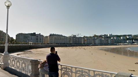 Paseo de la Concha en San Sebastián Paseo de la Concha en San Sebastián