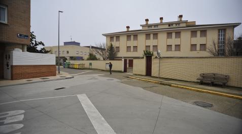 centro menores marcilla Edificio que alberga el Centro de Menores de Marcilla