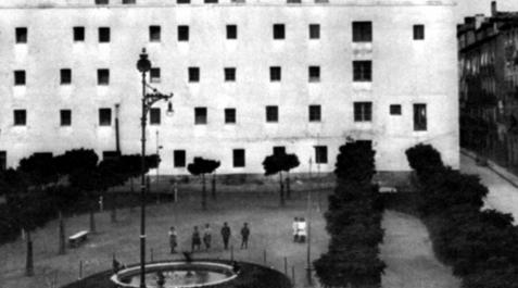 Imagen del Convento de La Merced en 1885, actual Escuela de Idiomas Imagen del Convento de La Merced en 1885, actual Escuela de Idiomas