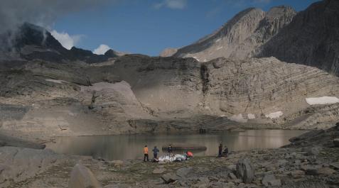 -lago-pirineos-glaciares Trabajo de campo realizado en uno de los lagos de Pirineos