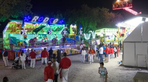 2019P_L_ TUDELAT_ (34775294) A: BLANCA ALDANONDO
F: 30/07/2019
P:
L: TUDELA
T: FERIAS Y BARRACAS. FIESTAS DE SANTA ANA