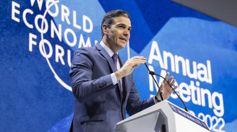 pedro-sanchez-davos Pedro Sánchez durante su intervención en el Foro Económico Mundial, que se celebra en Davos (Suiza).