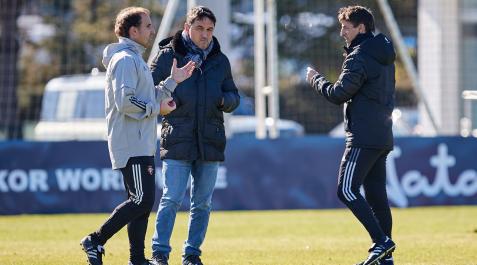 2022-271485 Jagoba Arrasate, Braulio Vázquez y Bittor Alkiza, en Tajonar.
