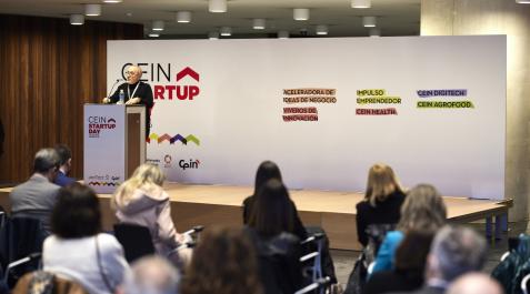 cigudosa El consejero Cigudosa interviene en el acto de entrega del premio al mejor proyecto de la Aceleradora HEALTH en la pasada edición