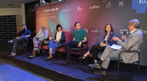 Mesa redonda del festival Lo Que Viene Mesa redonda del festival Lo Que Viene