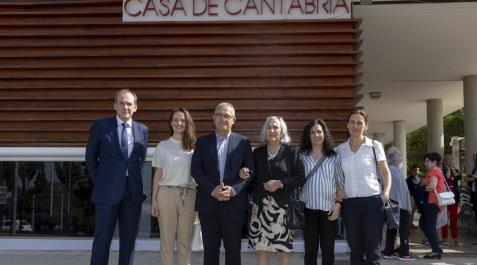 Juan Rafael Gómez, Gloria Gómez, Enrique Maya, Maruja Vivancos, Rosa Mª Gómez y Esther Gómez Juan Rafael Gómez , Gloria Gómez, Enrique Maya, Maruja Vivancos, Rosa Mª Gómez y Esther Gómez