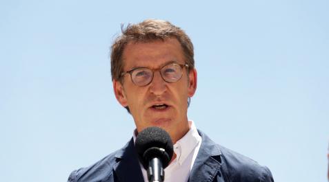 feijoo El presidente del PP, Alberto Núñez Feijóo, en la visita a la empresa Dekra en Málaga, este pasado viernes