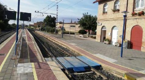 Cruce de vía en Olite, donde se harán obras de mejora Cruce de vía en Olite, donde se harán obras de mejora