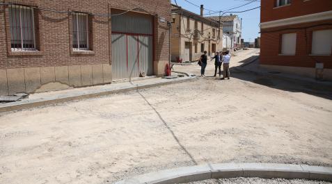 valtierra La calle La Torraza de Valtierra, en obras para su renovación